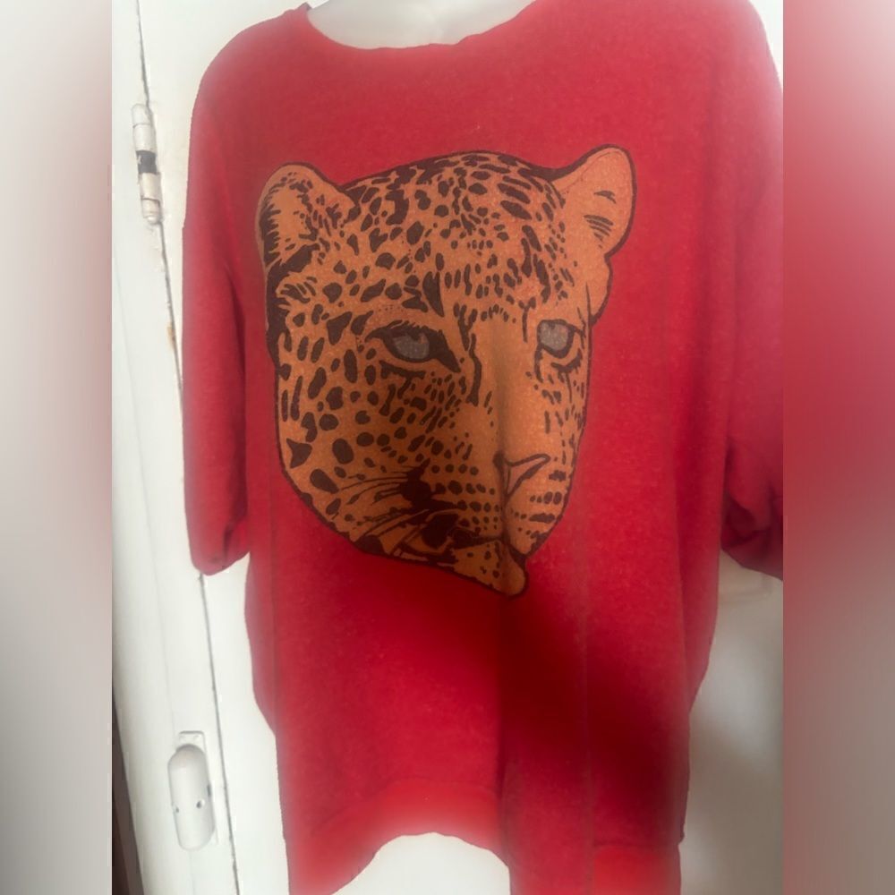 Red Cheetah Face Wildfox big logo sweater oversized shirt 3/4 sleeve top blouse